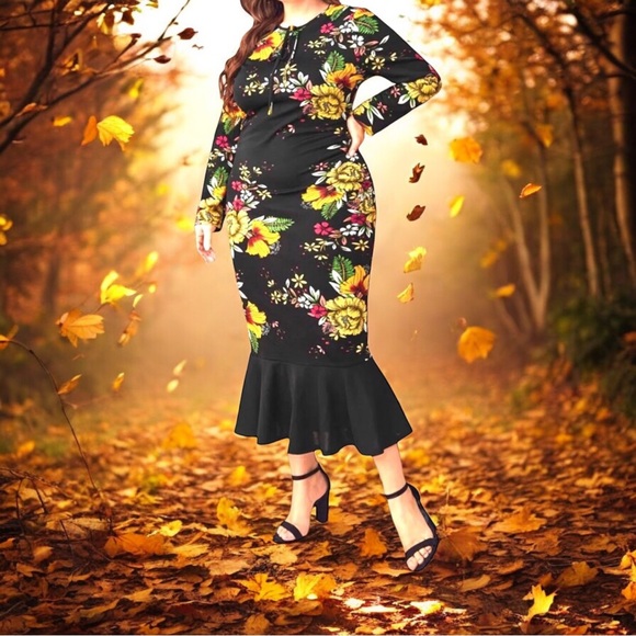 Worsted Wool Knit Dress with Floral Ribbon & Mermaid-Hemd main image 0